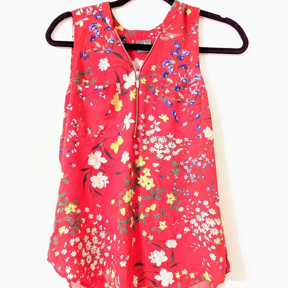 Sleeveless Floral Half-zip Shell Blouse